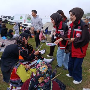 Kadırga Yaylası'nda Kadına Yönelik Şiddetle Mücadele Farkındalık Çalışması - fotoğraf 8