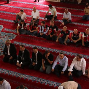 15 Temmuz Demokrasi ve Millî Birlik Günü Kapsamında Düzenlenen Mevlid-i Şerif Programı ile Fotoğraf Sergisine Katıldık - fotoğraf 5