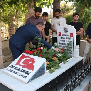 15 Temmuz’da Şehitliğimizi Ziyaret Ettik - fotoğraf 6