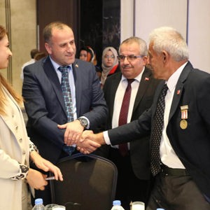 15 Temmuz Vesilesiyle Aziz Şehitlerimizin Kıymetli Aileleri ve Kahraman Gazilerimizle Yemekte Buluştuk - fotoğraf 8