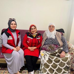 İlçelerimizde Anneler Günü Dolayısıyla Anlamlı Ziyaretler Gerçekleştirildi - fotoğraf 8