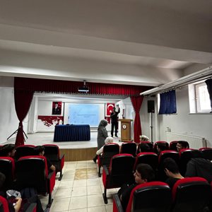 Çocuk Hakları Komitesi Erkek Temsilcisi Mustafa Tombul Çukurova Elektrik Anadolu Lisesi’nde Tanıtım Programı Gerçekleştirdi - fotoğraf 3