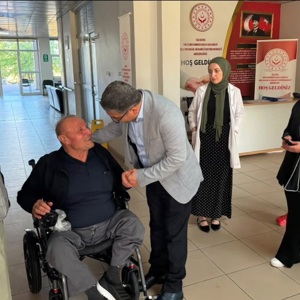 Suluova Hacı Muammer Koca Huzurevi Yaşlı Bakım ve Rehabilitasyon Merkezi Ziyaret Edildi - fotoğraf 2