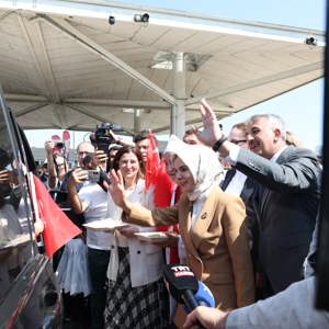 Aile ve Sosyal Hizmetler Bakanımız Göktaş Kapıkule'de gurbetçileri karşıladı - fotoğraf 1