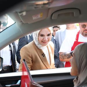 Aile ve Sosyal Hizmetler Bakanımız Göktaş Kapıkule'de gurbetçileri karşıladı - fotoğraf 5