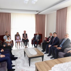 15 Temmuz’da Kahraman Gazilerimize Vefa Ziyareti - fotoğraf 3