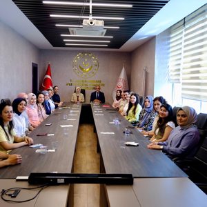 Koruyucu Aile Birimimize Anlamlı Teşekkür Ziyareti - fotoğraf 1