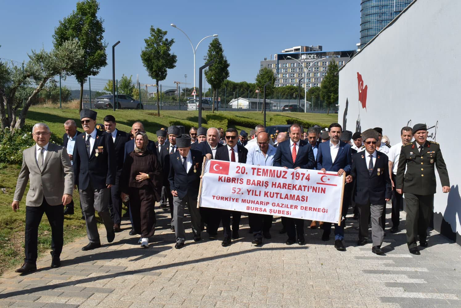 Kıbrıs Barış Harekâtı'nın 52. Yıl Dönümü Bursa'da Törenle Anıldı