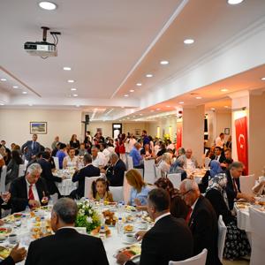 15 Temmuz Demokrasi ve Millî Birlik Günü'nde Şehit Yakınları ve Gazilerimiz Onuruna Kahvaltı Programı Düzenlendi - fotoğraf 11