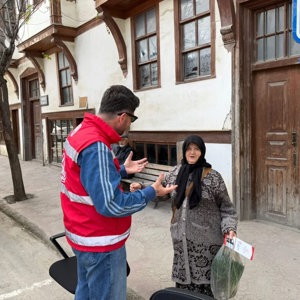 Sosyal Hizmet Mobil Aracı Dikmen ve Gerze'de Vatandaşlarla Buluştu - fotoğraf 7