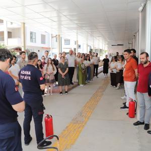 İl Müdürlüğümüz personellerine, Adana Büyükşehir Belediyesi İtfaiye Daire Başkanlığınca yangın güvenliği eğitimi ve tatbikatı gerçekleştirildi - fotoğraf 3