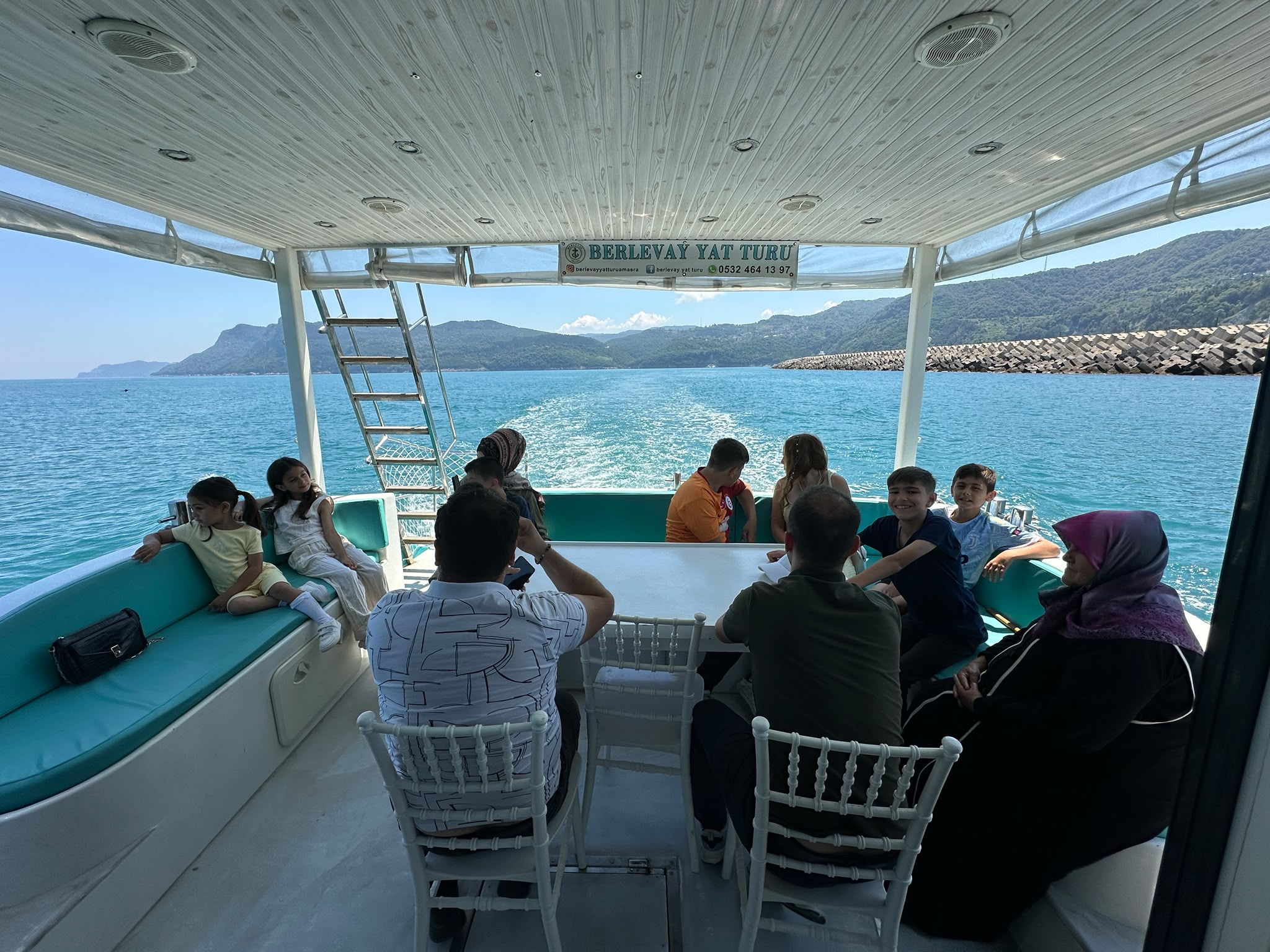 “Ebeveyn Kaybı Yaşamış Çocuklara Yönelik Hizmetlerin Etkinliğinin Artırılması Projesi” kapsamında Amasra Müze ve Tekne Gezisi - fotoğraf 2