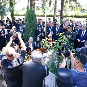 15 Temmuz Şehidimiz Ufuk Baysan Dualarla Anıldı. - fotoğraf 7