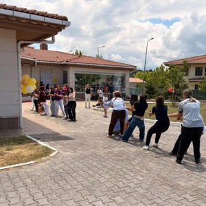 Çocuk Şenliği ve Piknik Etkinliği Düzenlendi - fotoğraf 4
