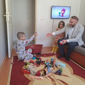 Bir Çocuk Gülümser, Dünya Güzelleşir!  - fotoğraf 1