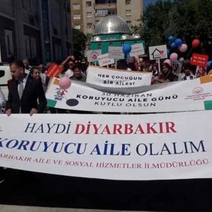 Koruyucu Aile Farkındalık Kortej Yürüyüşü Gerçekleştirildi - fotoğraf 4