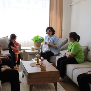 Anneler Günü Dolayısıyla SED Ailelerimizi Ziyaret Ettik - fotoğraf 1