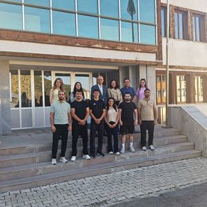 İl Müdürümüz Sayın Dr. Cengiz MADEN, Voleybol Takımımızla Bir Araya Geldi - fotoğraf 1