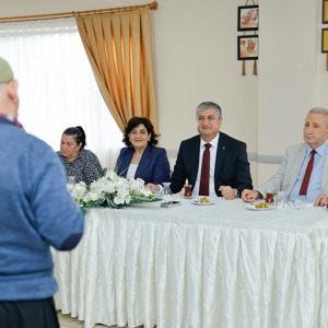 Seyhan Huzurevi’nde Bayramın Bereketi ve Muhabbeti Paylaşıldı - fotoğraf 3