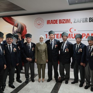 Bakanımız Mahinur Özdemir Göktaş, "İrade Bizim, Zafer Bizim 15 Temmuz" panelinin açılışında konuştu: - fotoğraf 12