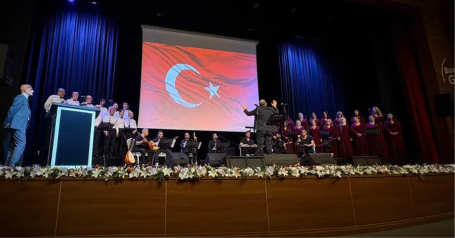 Gölcük Prof. Dr. İsmail Barış Huzurevimizde Babalar Günü Kutlandı