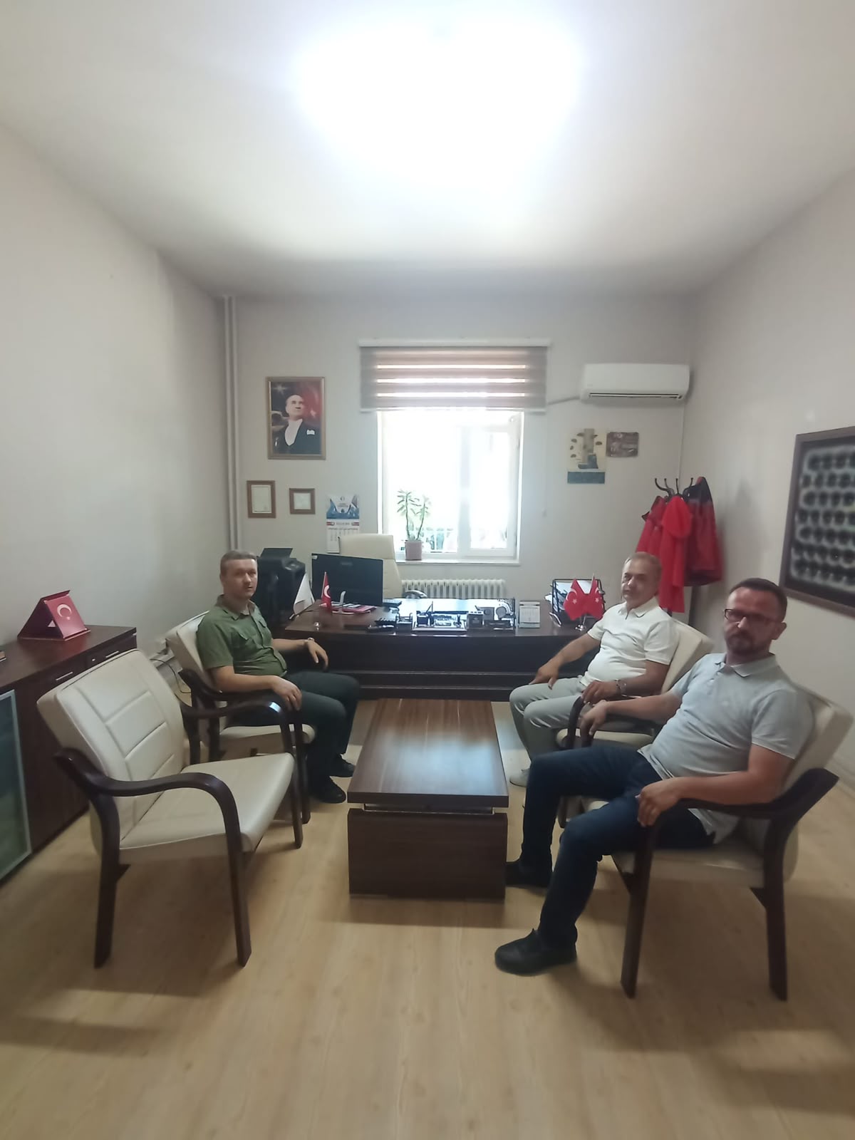  İl Müdürümüzden Bucak Sosyal Hizmet Merkezi Müdürlüğüne Ziyaret
