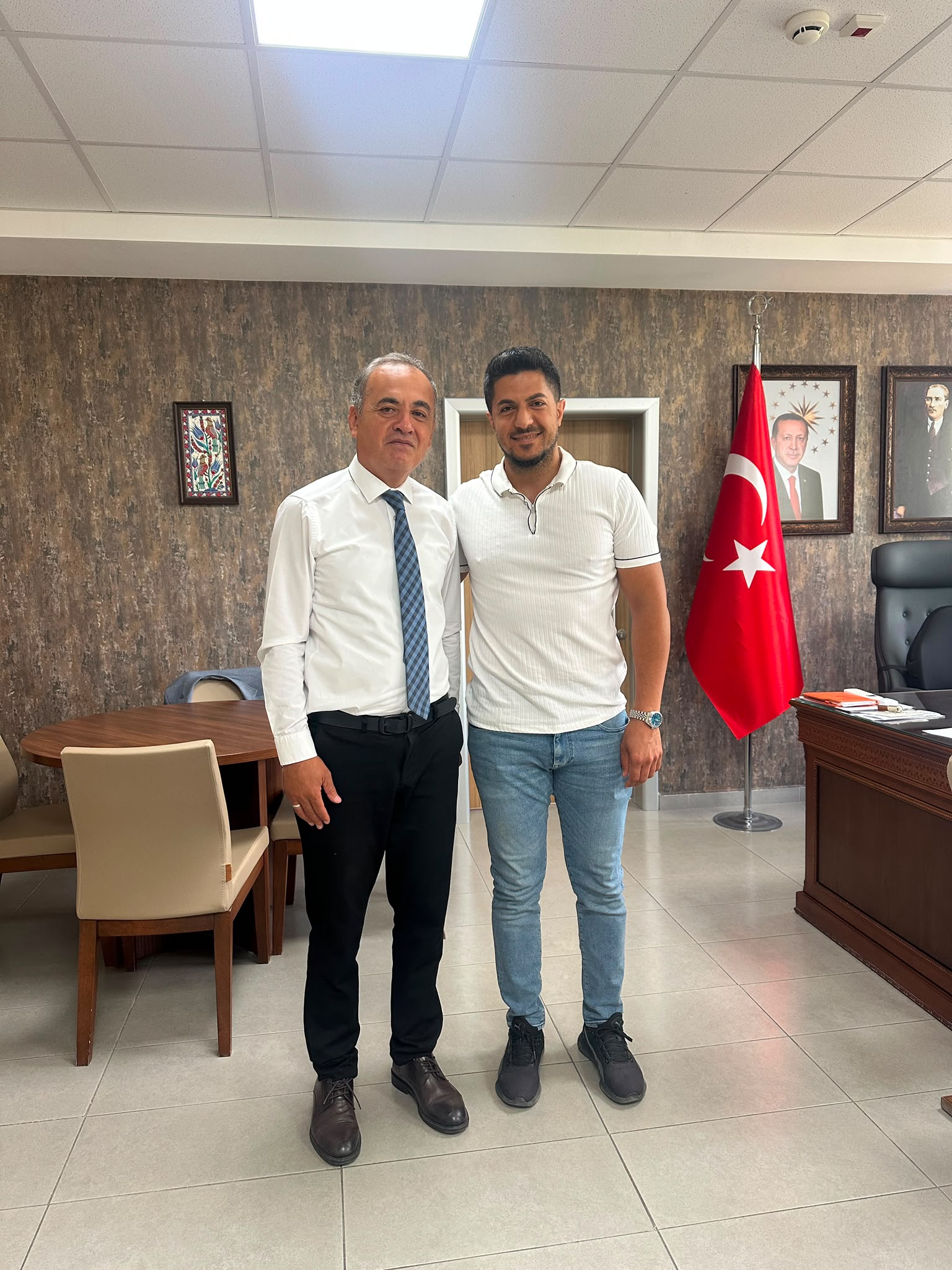  Ziyaret Gerçekleştirildi.