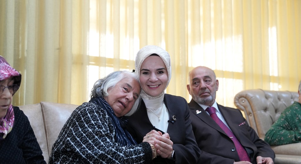 Bakanımız Göktaş, bayram ziyaretlerinde bulundu