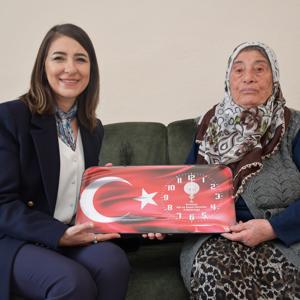 İl Müdürümüz Sayın Çiğdem AÇIKYILDIZ KAZEL, 18-24 Mart Yaşlılara Saygı Haftası münasebetiyle, Ramazan Bayramında ziyaret gerçekleştirdi. - fotoğraf 2