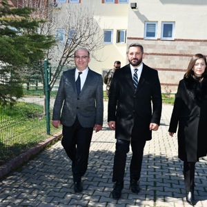 Destek Hizmetleri Daire Başkanlığı İnşaat ve Emlak Daire Başkanı Sayın Erkan ÖZDEMİR, ilimize ziyaret gerçekleştirdi. - fotoğraf 1