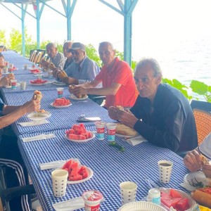 İnegöl Fatma Göztepe Huzurevi Sakinlerimizle Mudanya'da Piknik Etkinliği Gerçekleştirildi - fotoğraf 3