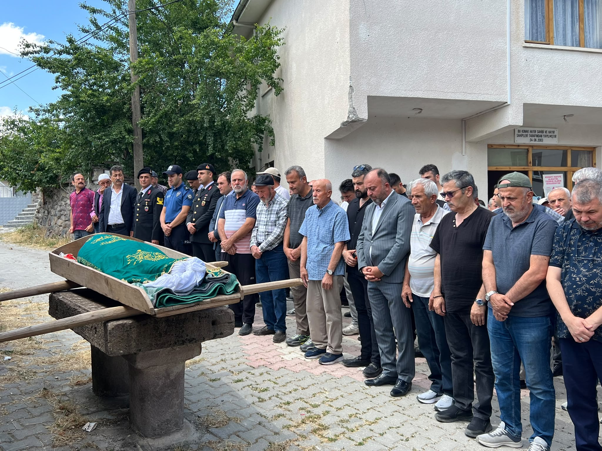 Şehidimizin Kıymetli Babasına Son Veda