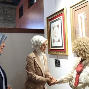 Bakanımız Göktaş, Vakıfbank'ın "İrade Bizim Zafer Bizim Sergisi"ne katıldı - fotoğraf 9