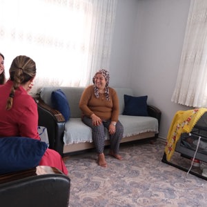 Doğum Yardımı Kapsamında Ateş Ailesine Ziyaret - fotoğraf 4