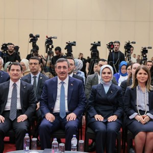 Bakanımız Göktaş, "Ulusal Halk Sağlığı ve Güvenlik Sorunu: Bağımlılık" sempozyumunda konuştu - fotoğraf 4