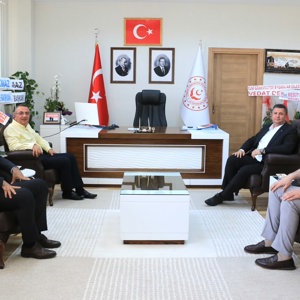 İL MÜDÜRÜMÜZ SAYIN SERDAR DEMİRCİ, İL ÖZEL İDARESİ YÖNETİMİ İLE BİR ARAYA GELDİ - fotoğraf 1