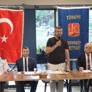 Kıbrıs Barış Harekâtının 52. Yıl Dönümünde Kahraman Gazilerimizle Bir Araya Geldik - fotoğraf 2