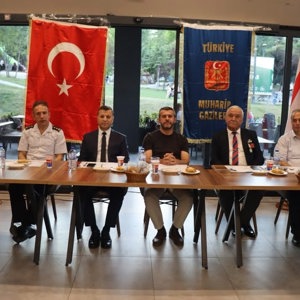 Kıbrıs Barış Harekâtının 52. Yıl Dönümünde Kahraman Gazilerimizle Bir Araya Geldik - fotoğraf 13