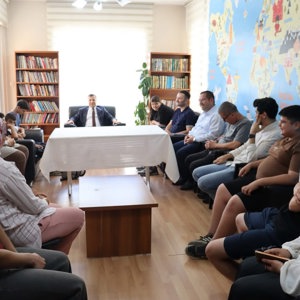 Kırşehir Aile ve Sosyal Hizmetler İl Müdürü olarak görevlendirilen İl Müdürümüz Sayın Abdurrahman Bilgiç Hasan Doğan Çocuk Evleri Sitesi Müdürlüğümüzü Ziyaret Ederek Çalışma Arkadaşlarımız ve Devletimizin Himayesi Altında Bulunan Evlatlarımızla Vedalaştı - fotoğraf 5