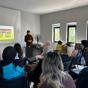 Psikolog Sanem YILDIZ Tarafından Aile ve Sosyal Hizmetler Bakanlığımızın Sunduğu Hizmetlerin Tanıtımına İlişkin Bilgilendirme Eğitimi Gerçekleştirildi - fotoğraf 4