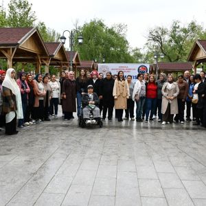 Aile ve Nüfus On Yılı kapsamında, 10-16 Mayıs Engelliler Haftası dolayısıyla piknik etkinliği düzenlendi. - fotoğraf 1
