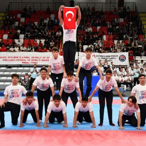 19 Mayıs Atatürk’ü Anma, Gençlik ve Spor Bayramı, ilimizde büyük bir coşku ve yoğun katılımla kutlandı. - fotoğraf 3