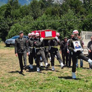 Merhum Gazimiz Ünal Cak Son Yolculuğuna Uğurlandı - fotoğraf 3