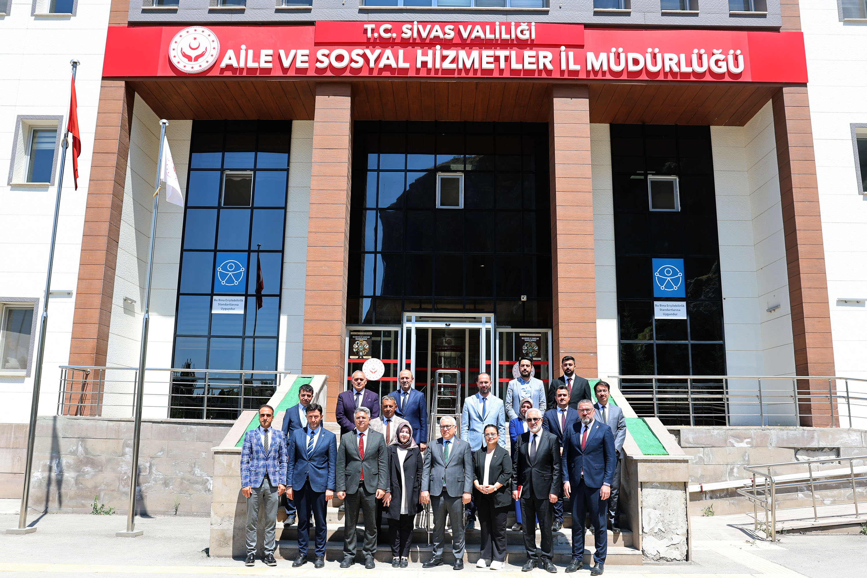 Valimiz Sn. Yılmaz Şimşek, İl Müdürlüğümüzü ziyaret etti.