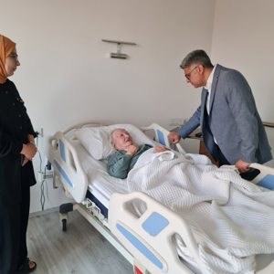 Hürmet Makamının Sahipleri Kıymetli Büyüklerimize Ziyaret - fotoğraf 4