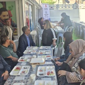 Özel Bireylerimizle ve Kıymetli Aileleriyle Kahvaltı Programında Buluştuk - fotoğraf 1