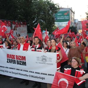15 Temmuz Demokrasi ve Millî Birlik Günü’nde Demokrasi Yürüyüşü Gerçekleştirildi - fotoğraf 2