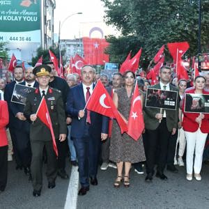 15 Temmuz Demokrasi ve Millî Birlik Günü’nde Demokrasi Yürüyüşü Gerçekleştirildi - fotoğraf 1