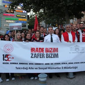 15 Temmuz Demokrasi ve Millî Birlik Günü’nde Demokrasi Yürüyüşü Gerçekleştirildi - fotoğraf 3