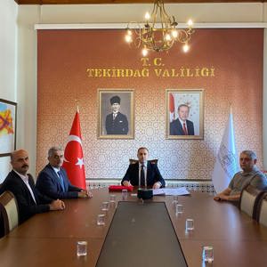 Tekirdağ Büyükşehir Belediyesine Ait 10 Toplu Taşıma Aracına Erişilebilirlik Belgesi Takdim Edildi - fotoğraf 1